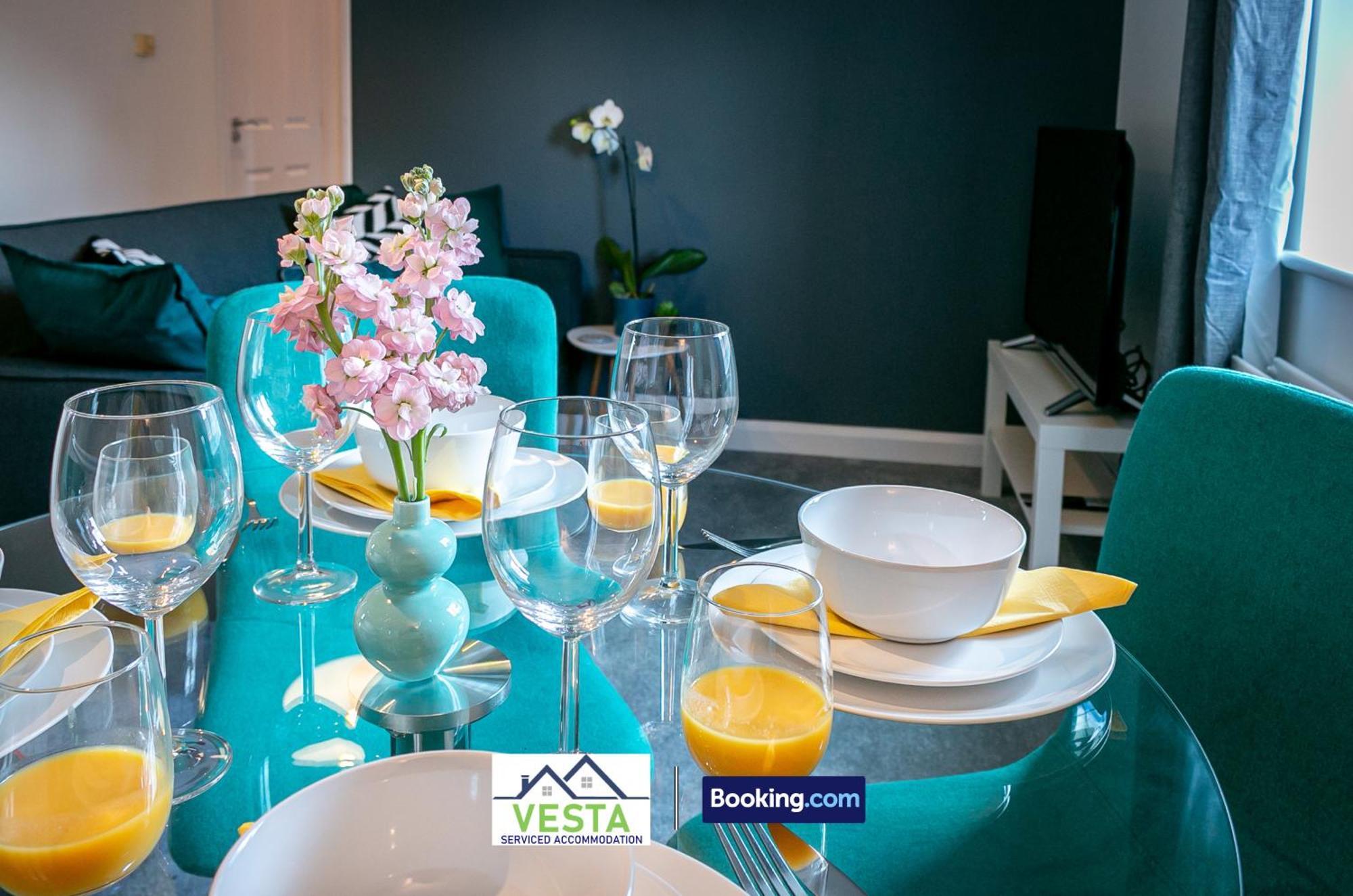 Three Bedroom Apartment By Vesta Serviced Accommodation & Short Lets Hatfield With Free Parking المظهر الخارجي الصورة
