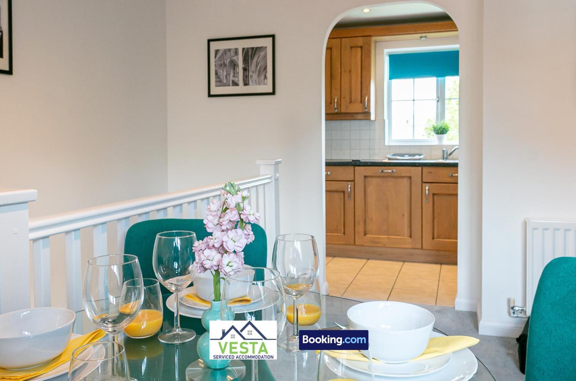Three Bedroom Apartment By Vesta Serviced Accommodation & Short Lets Hatfield With Free Parking المظهر الخارجي الصورة