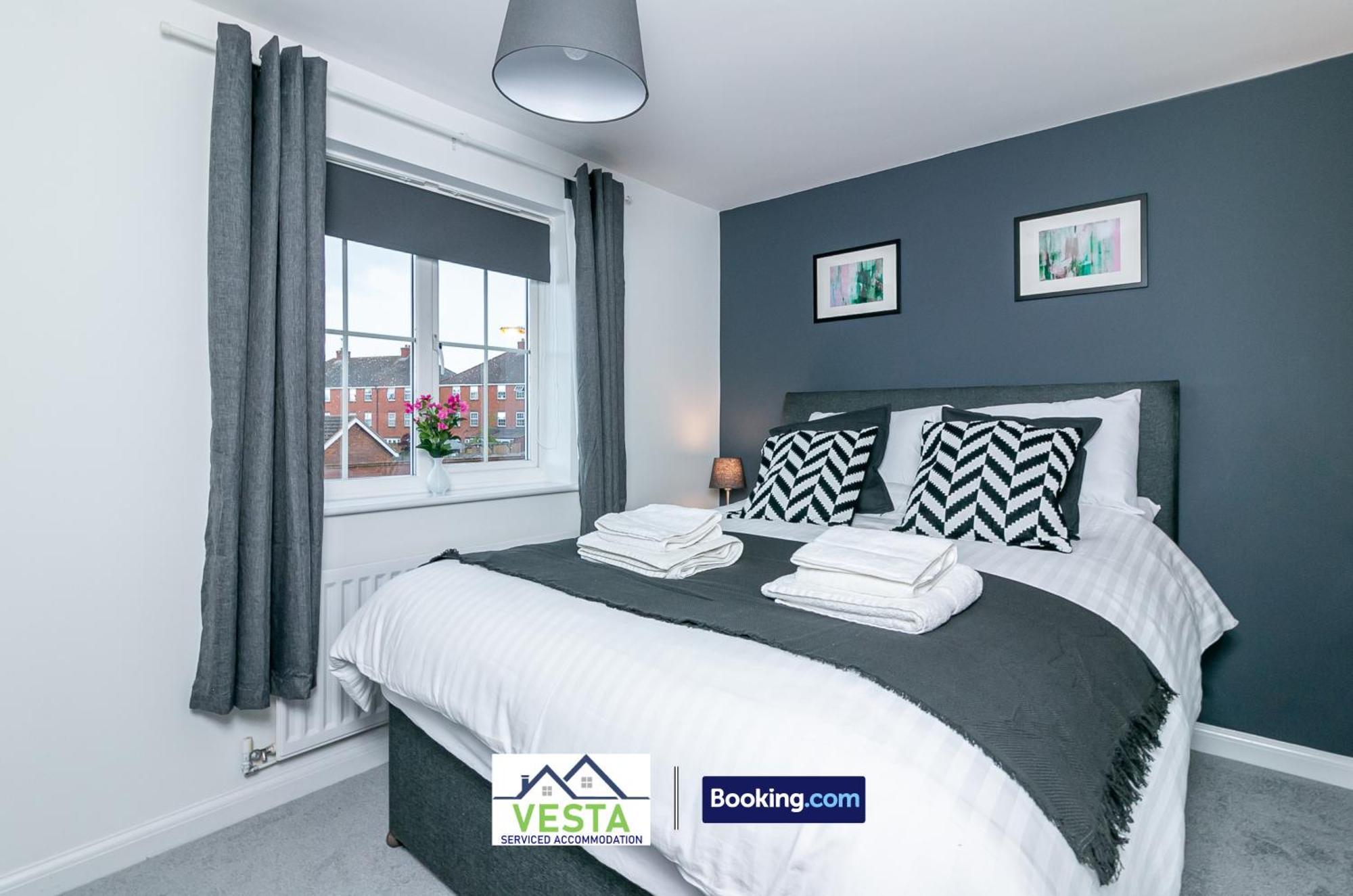 Three Bedroom Apartment By Vesta Serviced Accommodation & Short Lets Hatfield With Free Parking المظهر الخارجي الصورة